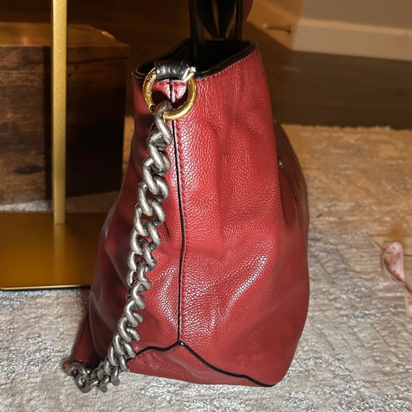 257. CHANEL Reissue Red Leather Chain Shoulder Bag with COA - Picture 4 of 13